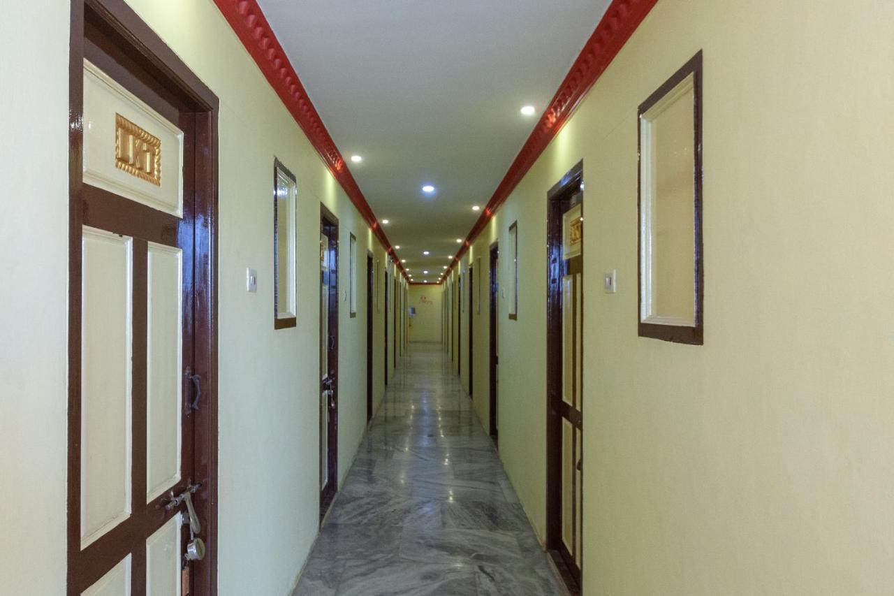Oyo Flagship 24898 Senthur Murugan Residency Tambaram Exterior foto