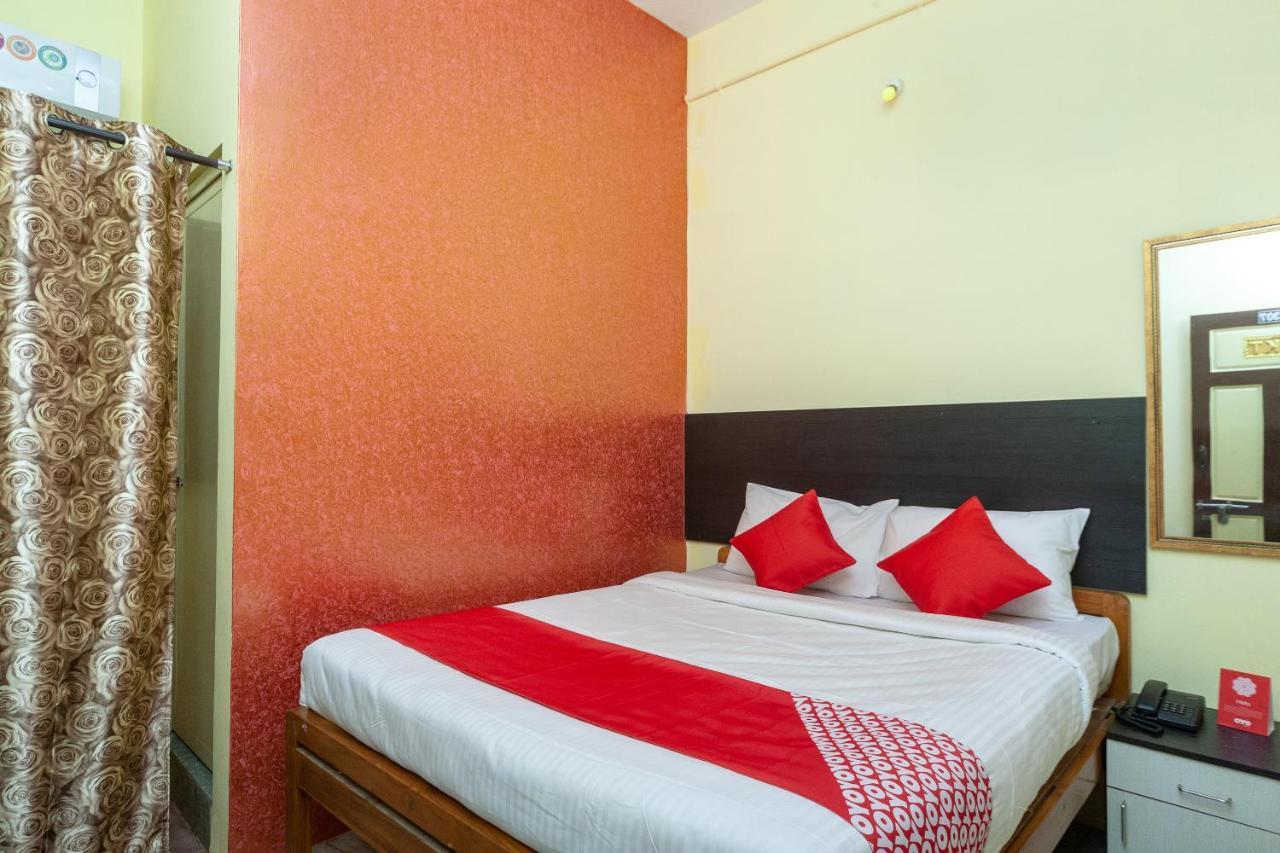 Oyo Flagship 24898 Senthur Murugan Residency Tambaram Exterior foto