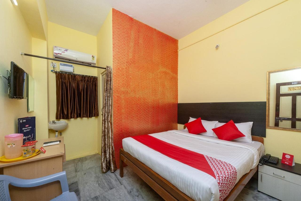 Oyo Flagship 24898 Senthur Murugan Residency Tambaram Exterior foto