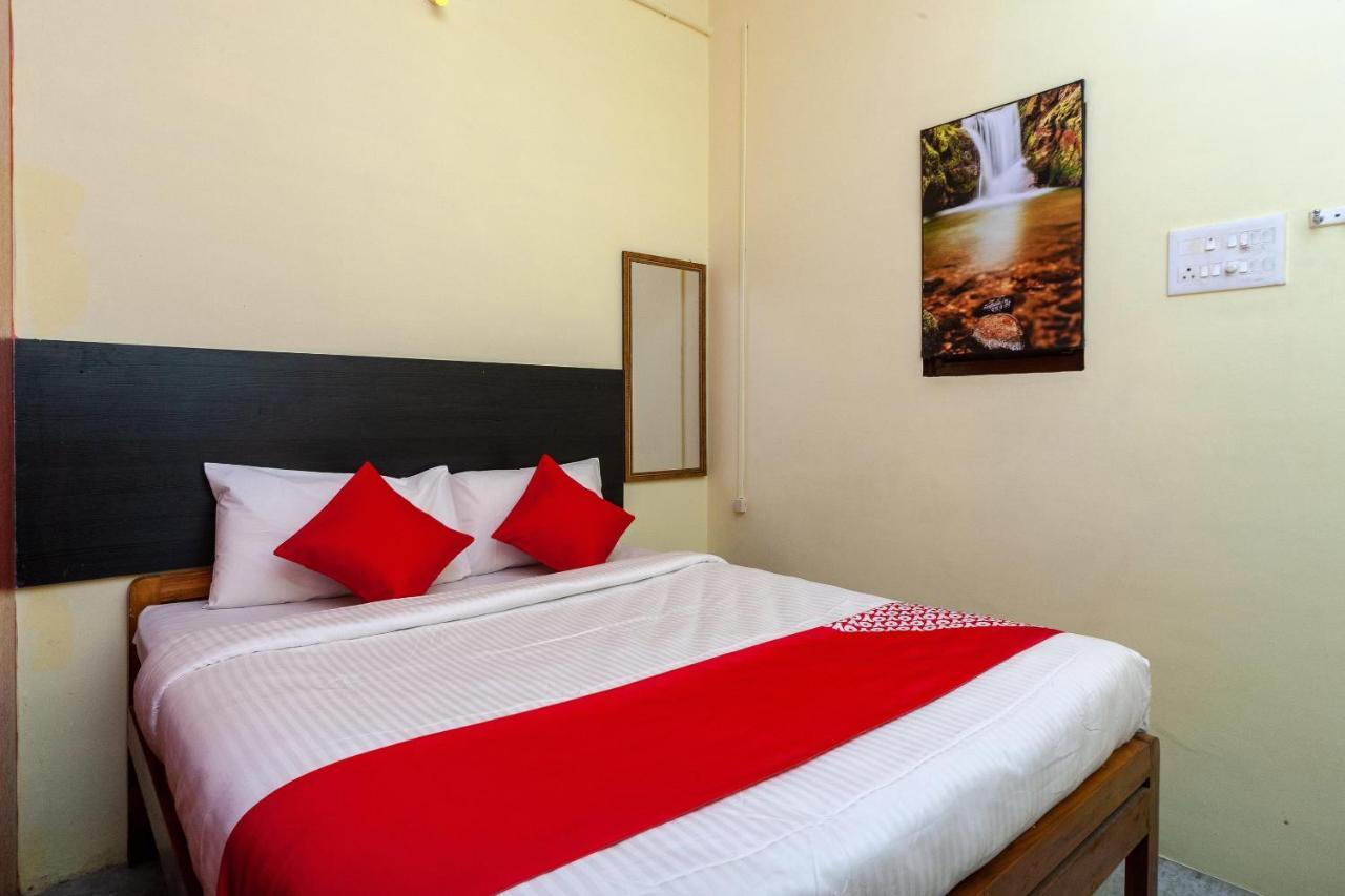 Oyo Flagship 24898 Senthur Murugan Residency Tambaram Exterior foto